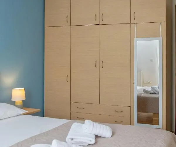 Seasthedayapartment Néa Péramos